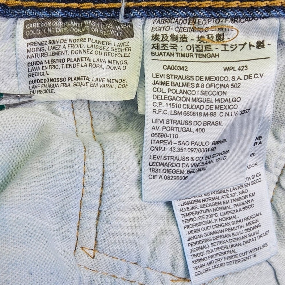 Levis 501 Original Fit Mens Jeans Medium Wash Blue Straight Leg 38x34 00501-0193 - Picture 12 of 12
